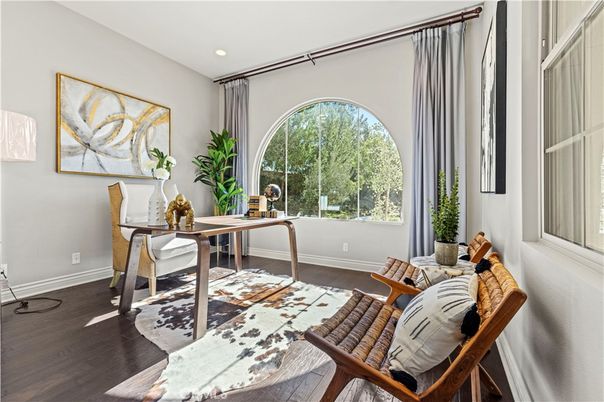 Home Office, Interior, Recessed Lighting, Wood Texture Flooring