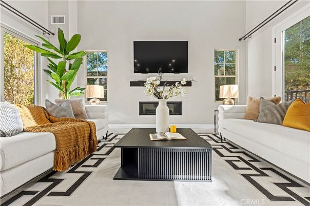 Fireplace, Interior, Living room