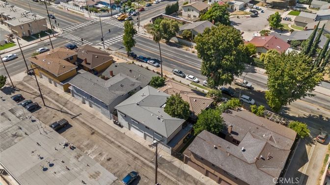 Exterior, Drone