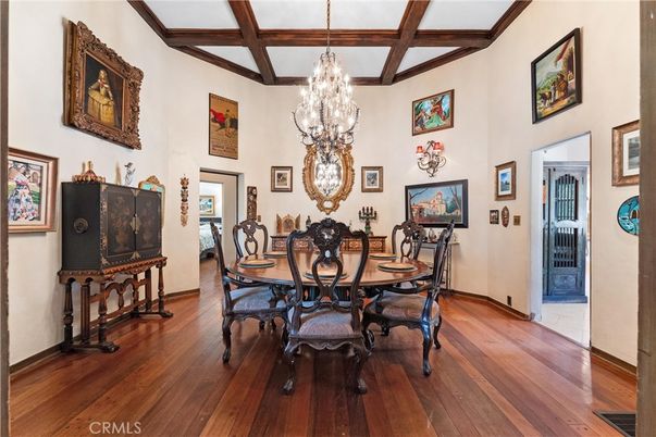 Chandelier, Dining room, Interior, Wooden Beams, Wood Texture Flooring