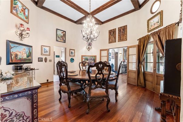 Chandelier, Dining room, Interior, Wooden Beams, Wood Texture Flooring