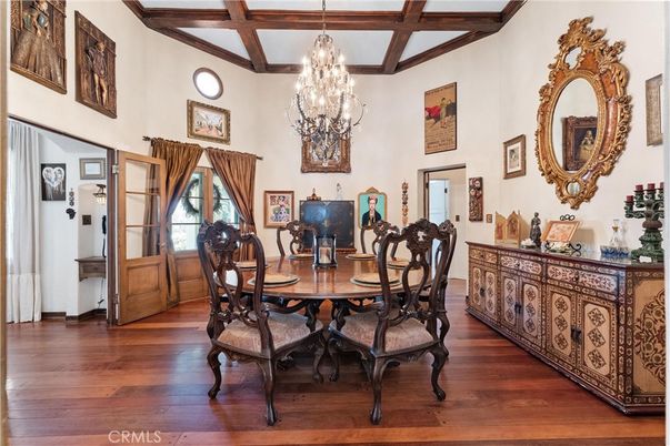 Chandelier, Dining room, Interior, Wooden Beams, Wood Texture Flooring
