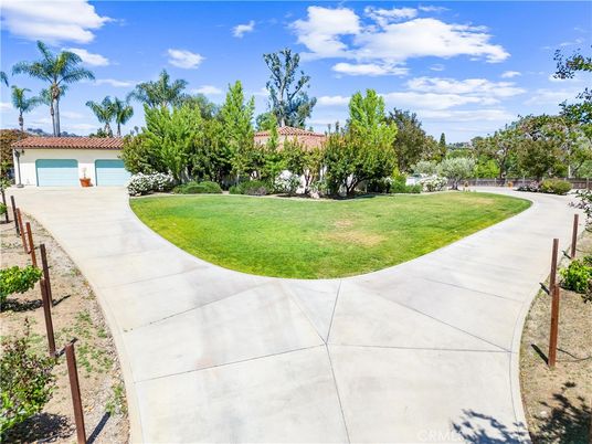 Backyard, Detached Garage, Exterior