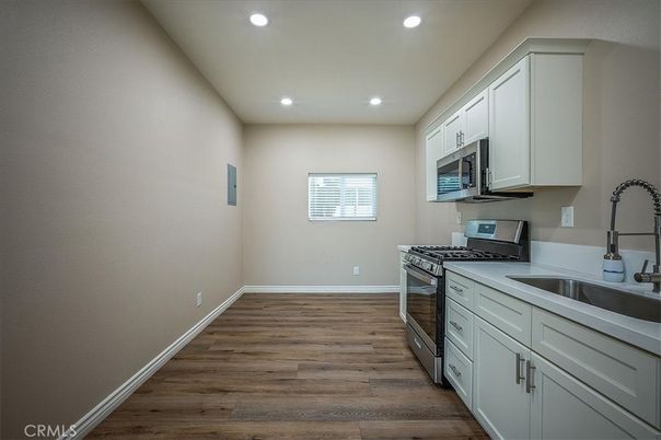 Interior, Kitchen, Recessed Lighting, Wood Texture Flooring