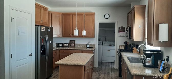 Interior, Kitchen, Pendant Lights, Wood Texture Flooring