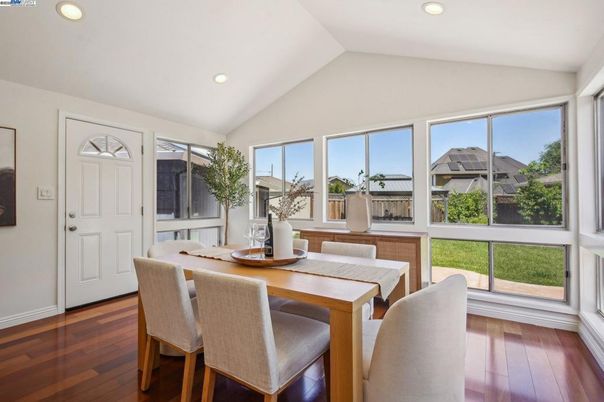 Dining room, Interior, Recessed Lighting, Wood Texture Flooring