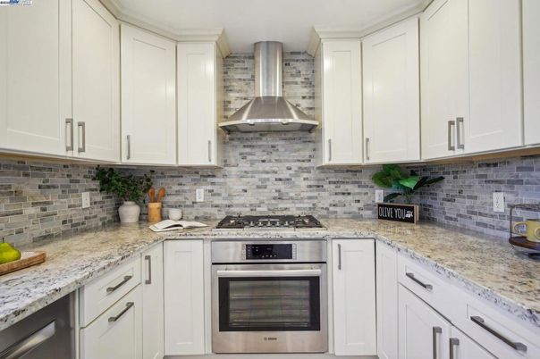 Interior, Kitchen, Stainless Steel Appliances