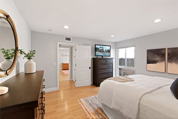 Bedroom, Interior, Recessed Lighting, Wood Texture Flooring