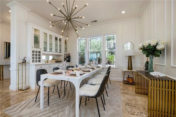Dining room, Interior, Pendant Lights, Recessed Lighting