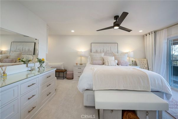 Bedroom, Interior, Recessed Lighting