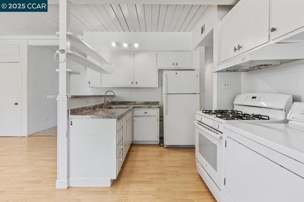 Interior, Kitchen, Wood Texture Flooring