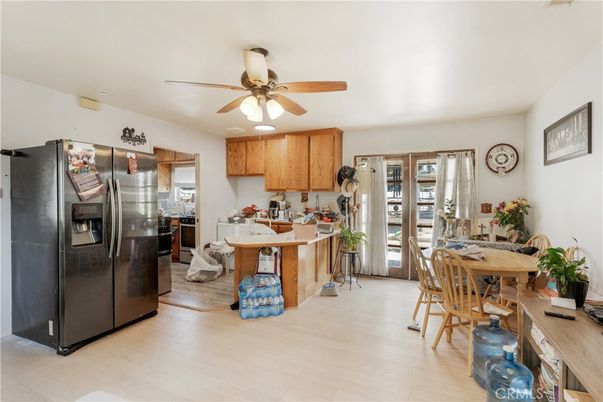 Dining room, Interior, Kitchen, Stainless Steel Appliances, Wood Texture Flooring