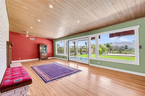 Empty room, Interior, Recessed Lighting, Wooden Ceilings, Wood Texture Flooring