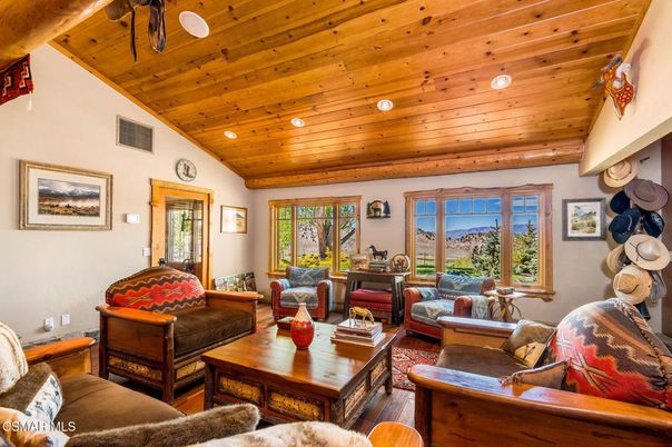 Interior, Living room, Recessed Lighting, Wooden Beams, Wooden Ceilings, Wood Texture Flooring