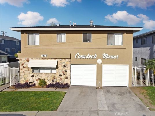 Attached, Exterior, Facade, Raised Ranch