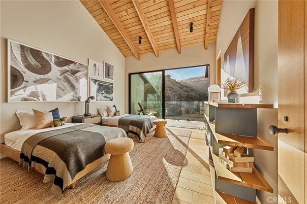 Bedroom, Interior, Wooden Beams, Wooden Ceilings
