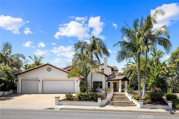 Attached, Exterior, Facade, Spanish Mediterranean