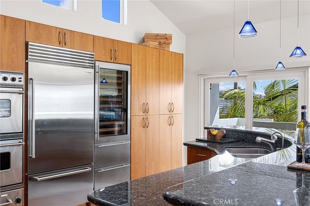 Interior, Kitchen, Pendant Lights, Stainless Steel Appliances