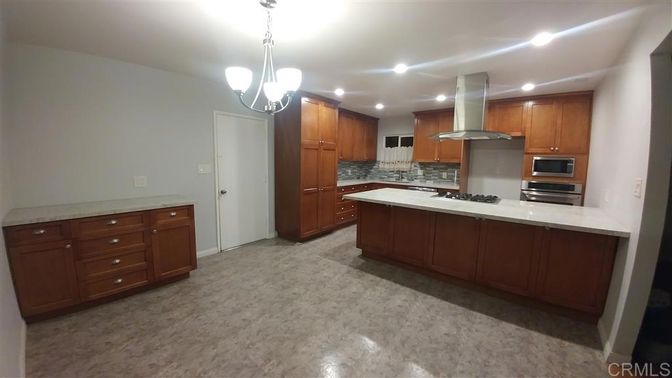 Interior, Kitchen, Pendant Lights, Recessed Lighting