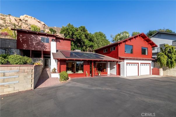 Attached, Exterior, Facade, Solar Panels, Ranch