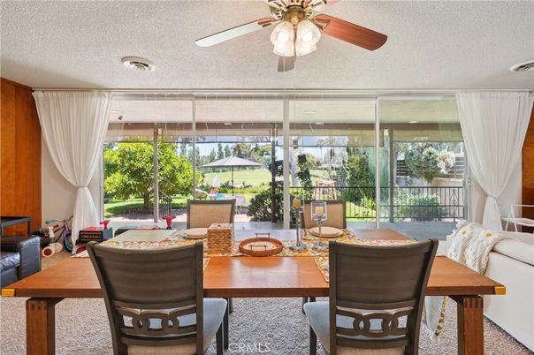 Dining room, Interior