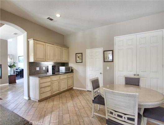 Dining room, Interior, Kitchen, Recessed Lighting, Wood Texture Flooring
