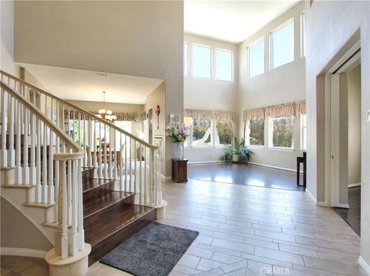 Chandelier, Interior, Wood Texture Flooring