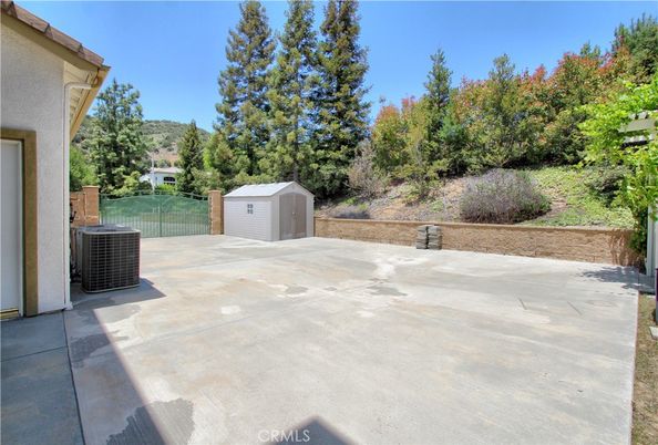 Backyard, Detached Garage, Exterior