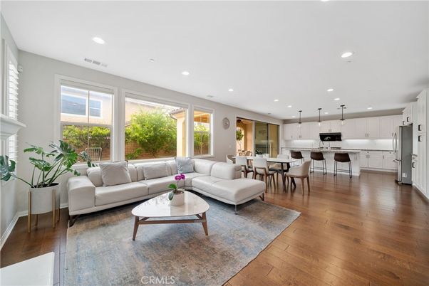 Dining room, Interior, Kitchen, Living room, Pendant Lights, Recessed Lighting, Stainless Steel Appliances, Wood Texture Flooring