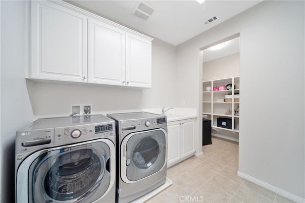 Interior, Recessed Lighting, Washer