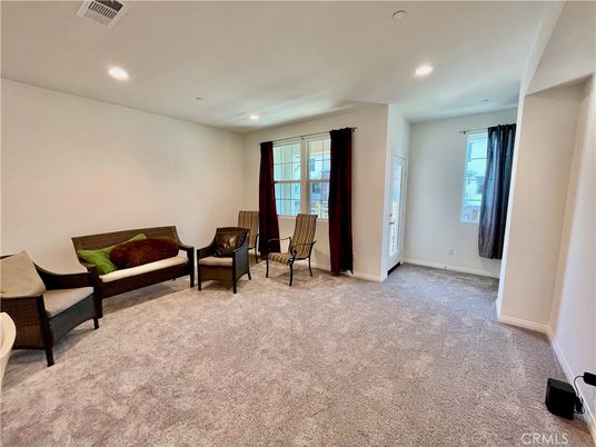 Empty room, Interior, Recessed Lighting