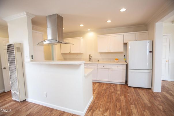 Interior, Kitchen, Recessed Lighting, Wood Texture Flooring