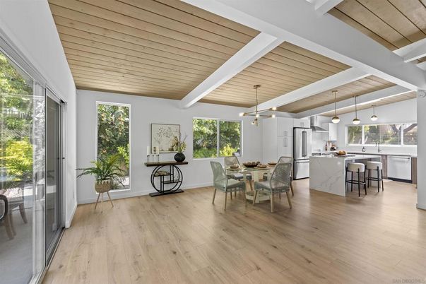 Dining room, Interior, Kitchen, Pendant Lights, Stainless Steel Appliances, Wooden Ceilings, Wood Texture Flooring