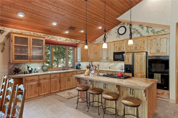 Interior, Kitchen, Pendant Lights, Recessed Lighting, Wooden Ceilings
