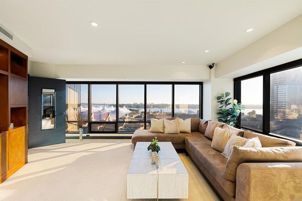 Fireplace, Interior, Living room, Recessed Lighting