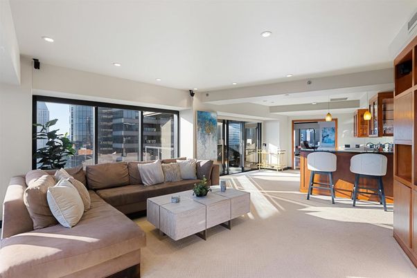 Interior, Living room, Pendant Lights, Recessed Lighting