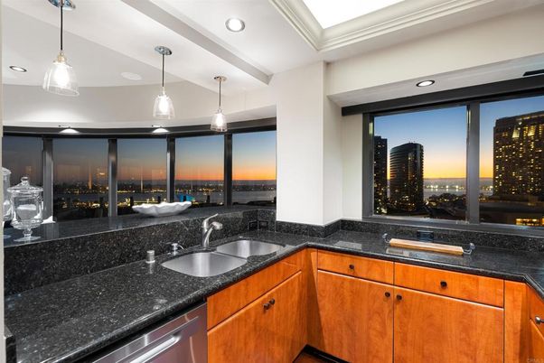 Interior, Kitchen, Pendant Lights, Recessed Lighting, Water