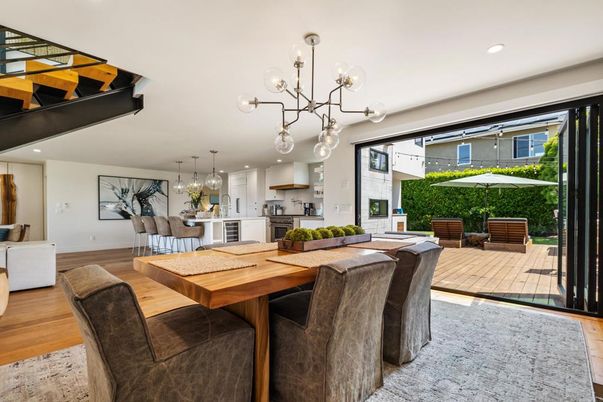 Dining room, Interior, Kitchen, Pendant Lights, Recessed Lighting, Wood Texture Flooring