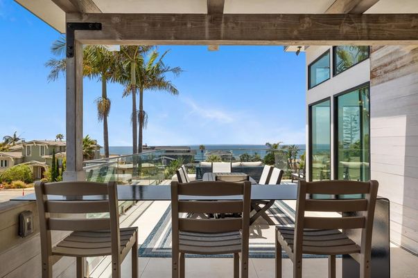 Water, Exterior, Dining room, Other
