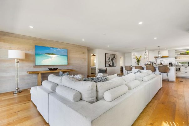 Dining room, Interior, Kitchen, Living room, Pendant Lights, Recessed Lighting, Wood Texture Flooring