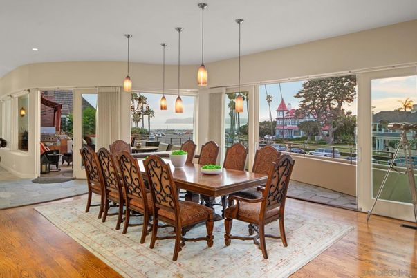 Dining room, Interior, Pendant Lights, Recessed Lighting, Wood Texture Flooring