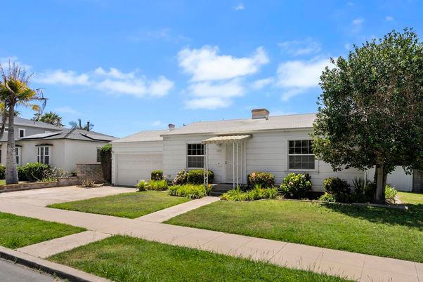 Attached, Backyard, Exterior, Facade, Ranch