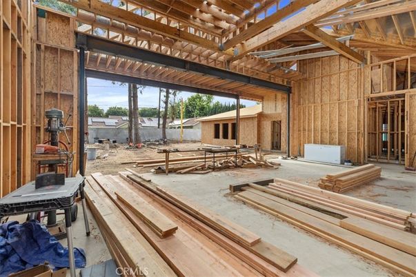Exterior, Wooden Beams