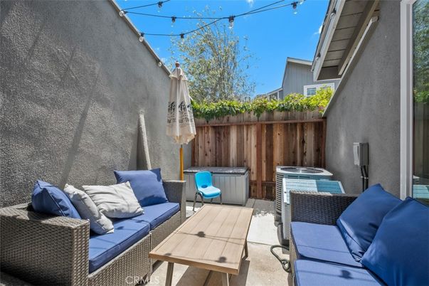 Exterior, Hot Tub