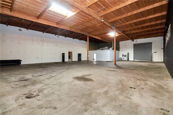 Garage, Interior, Wooden Beams, Wooden Ceilings