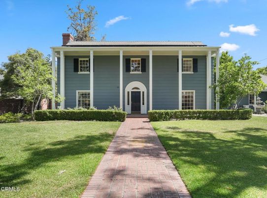 Backyard, Exterior, Facade, Georgian