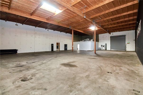 Garage, Interior, Wooden Beams, Wooden Ceilings