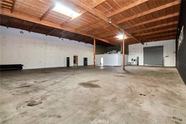 Garage, Interior, Wooden Beams, Wooden Ceilings