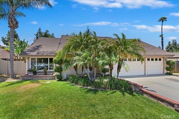 Attached, Backyard, Exterior, Facade, Ranch