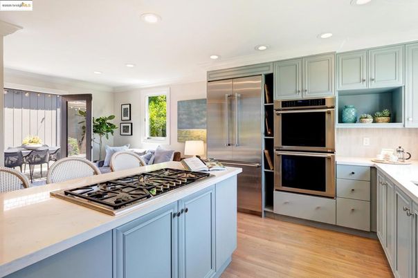 Dining room, Interior, Kitchen, Recessed Lighting, Stainless Steel Appliances, Wood Texture Flooring